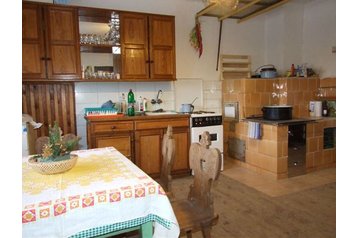 Slovaška Chata Oravská Lesná, Eksterier